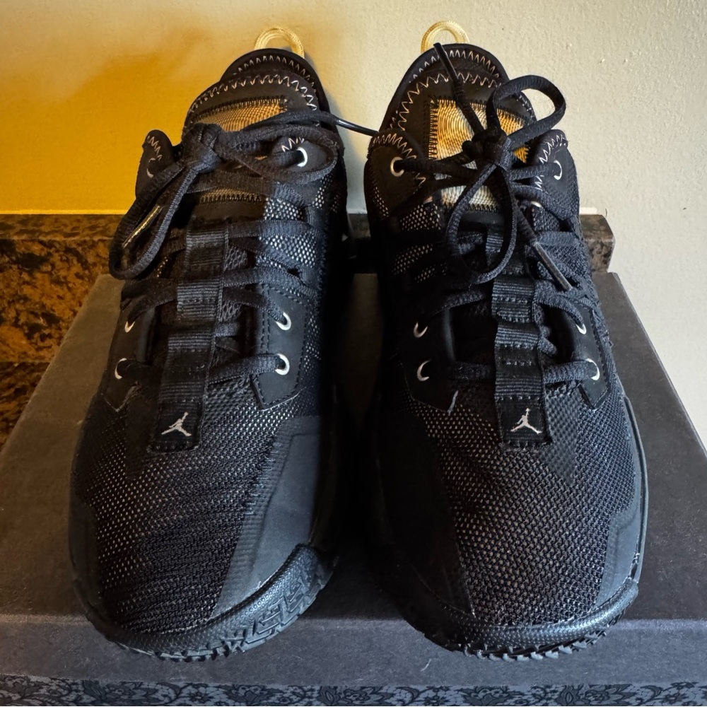 Air Jordan Westbrook One Take 2 View 2